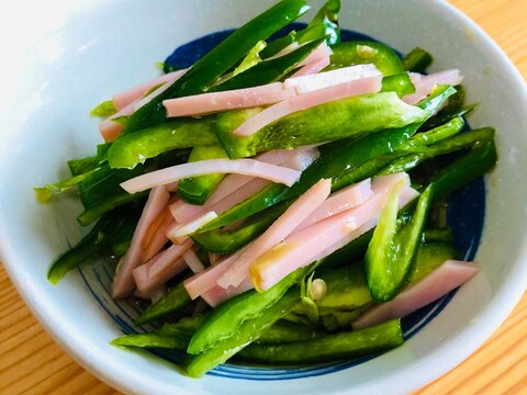 作り置きに簡単！☆ピーマンとハムの麺つゆ浸し